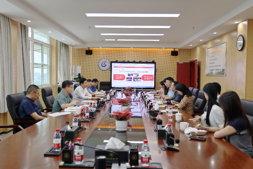 聚焦产教深度融合  深化校企合作交流——四川新绿色集团董事局主席周厚成一行来我校交流