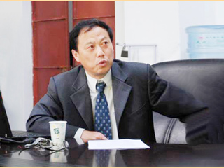 著名语法学家张国宪教授来伟德官网讲学